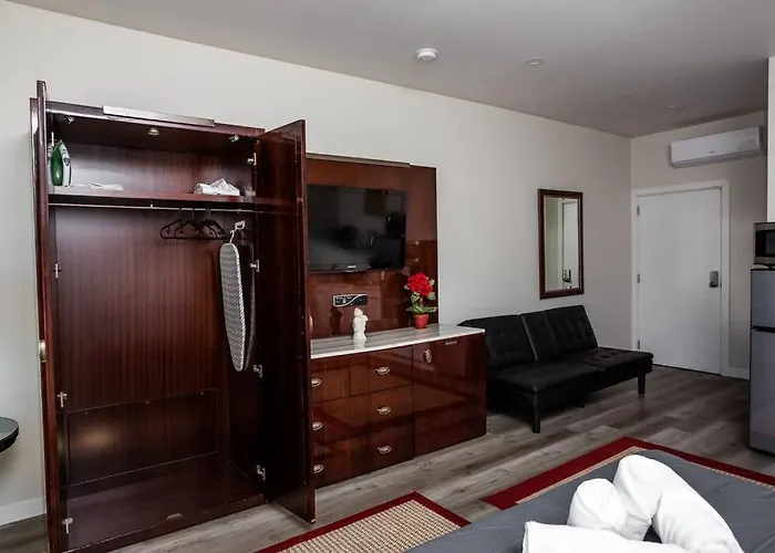 Centrally Located Cozy Studio Apartment In Sd